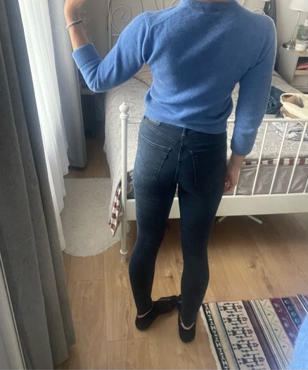 Levis Mile High Super Skinny Jeans Size 27