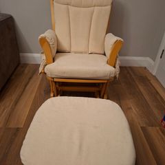 Dutalier nursing rocking chair and stool (solid wood)