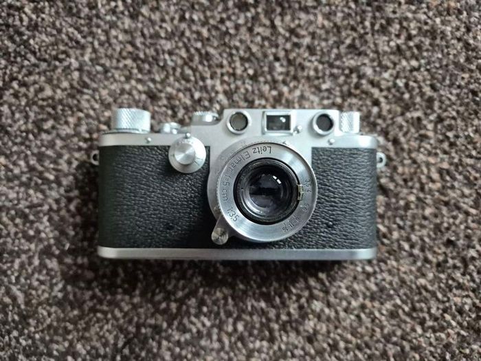 leica iiic and 50mm elmar lens
