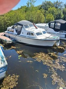 27ft Elysian Centre console