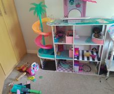 Lol doll house and babg of lols