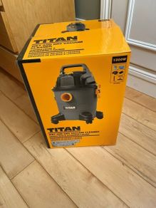Titan TTB774VAC 1300W 16Ltr Wet & Dry Vacuum