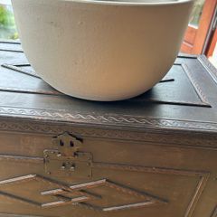 Clay pot colour cream