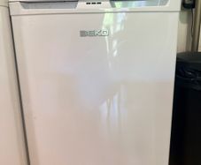 freezer Beko