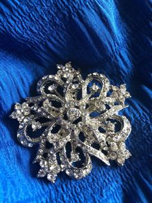 jon richard brooch