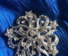 jon richard brooch