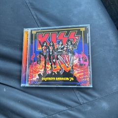 Kiss - Destroys Anaheim 76