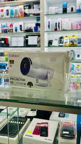 Earlsdom 4K Projector