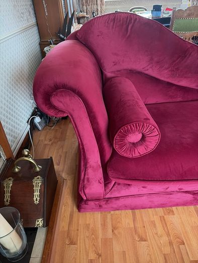 Chaise Lounge Sofa.