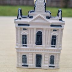 KLM ceramic house no. 86