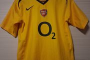 Arsenal Jersey. Official Nike Arsenal Away Jersey From Season 2005 / 2006. Authentic Original From The Time.  Not A Modern Day Remake.