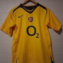 Arsenal Jersey. Official Nike Arsenal Away Jersey From Season 2005 / 2006. Authentic Original From The Time.  Not A Modern Day Remake.