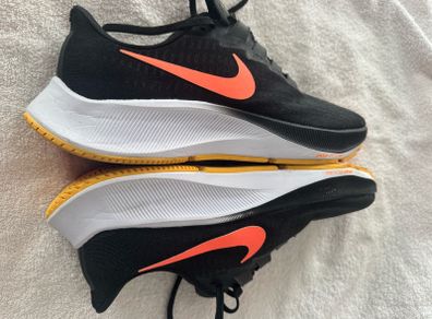 mens run Nike special edition.