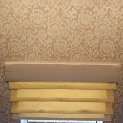 Pelmet & Blind