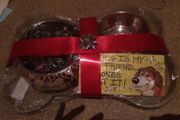 Dog bowl gift set