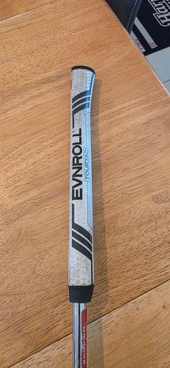 Evnroll Putter