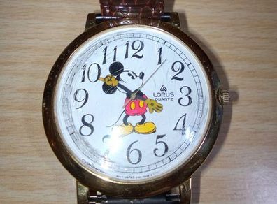Vintage Mickey Mouse Watch V501-0A20