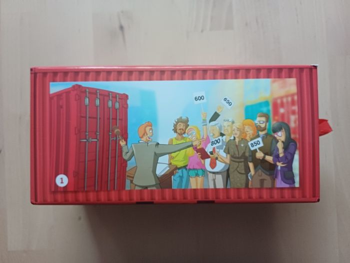 Boxes Family Party Bidding Board Game SEALED NEW