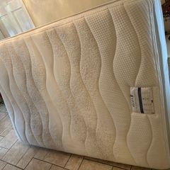Bed -double
