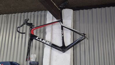 cube agree frame