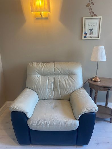 Arm chair
