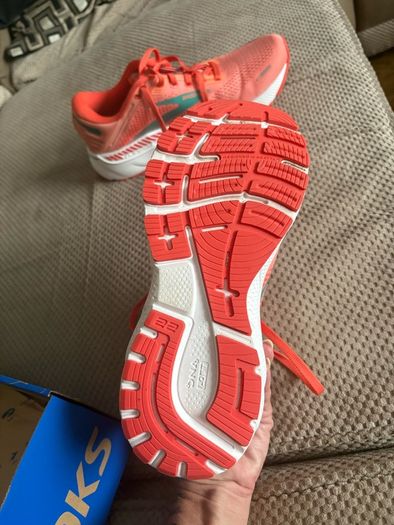 Brooks Adrenaline GTS ladies UK 6.5