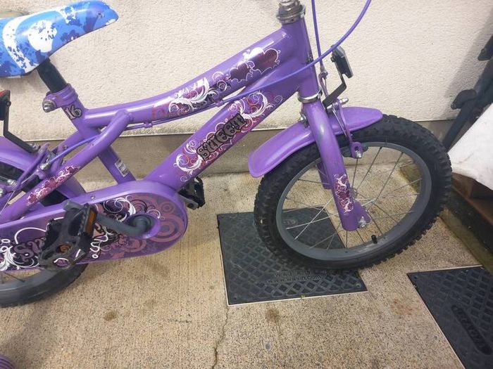 Kids sweet bike size 16 inch wheels