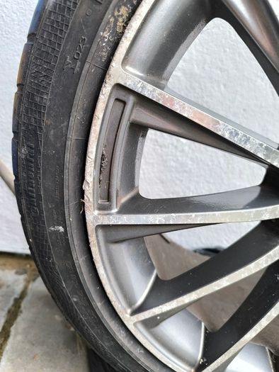 Genuine Mercedes AMG Alloy Wheel - 18 inch