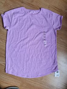 BNWT - Size 31-32 - Age 12-13 Years - A Beautiful Lilac Tee Shirt - Curved Hem - E