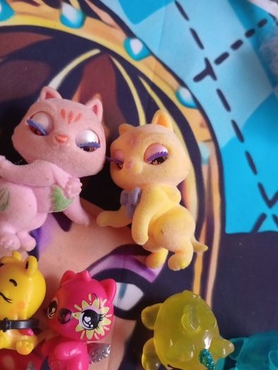 collectable figures