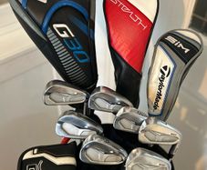 Full set of golf clubs