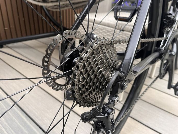 Giant Defy Black, Advanced 2 2022