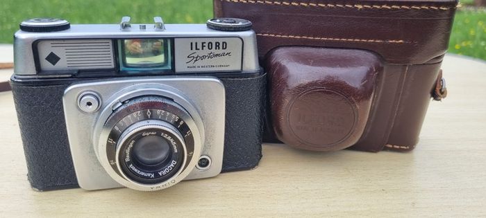 Ilford Sportsman Rangefinder Camera