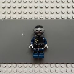 lego the Lego movie tlm055 Robo SWAT minifigure- Aviator Cap with Goggles, Body Armor Vest