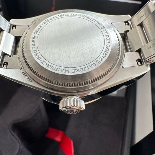 Tudor Black Bay Pro
