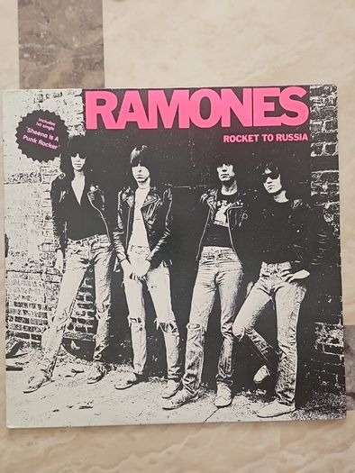 Ramones LP - Rocket To Russia