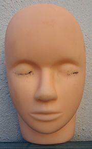Silicone manequin head