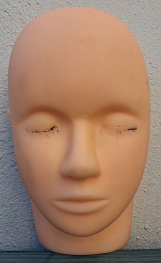 Silicone manequin head