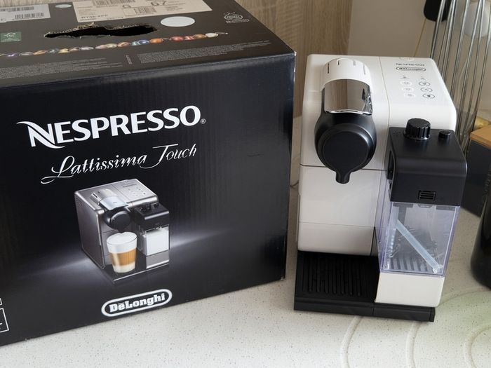 DeLonghi Lattissima Nespresso Touch