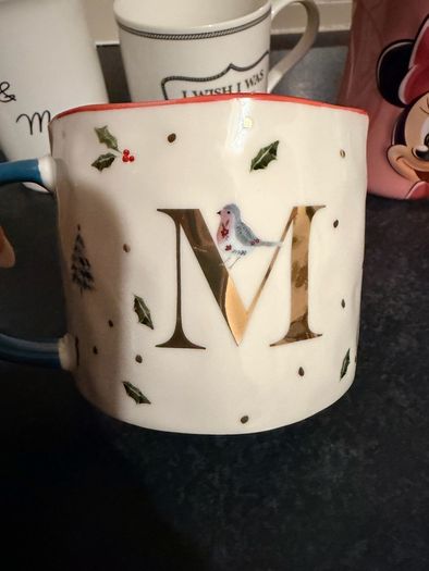 mugs