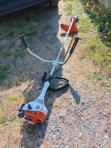 nearly new stihl strimmers