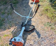 nearly new stihl strimmers