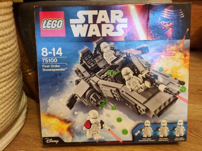 Lego #75100 First Order Snowspeeder