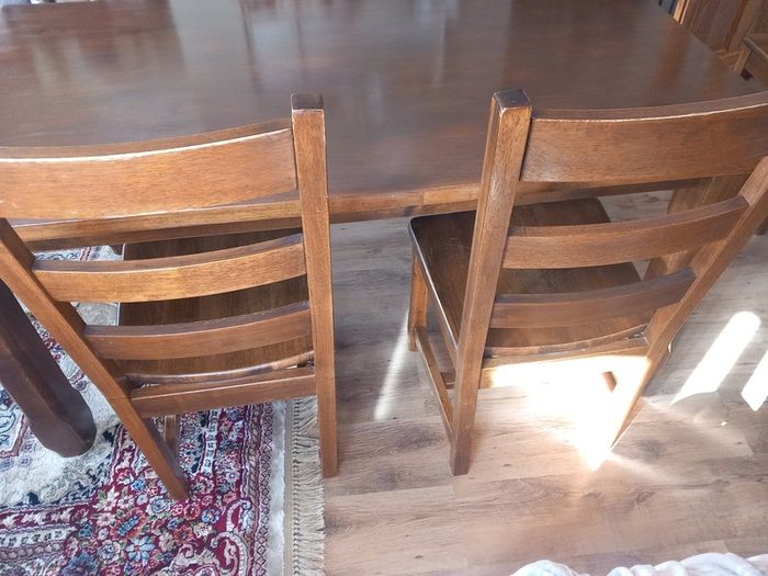 solid wood table & 4 chairs