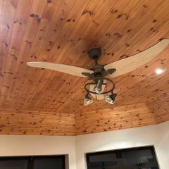 Ceiling Fan with lights.