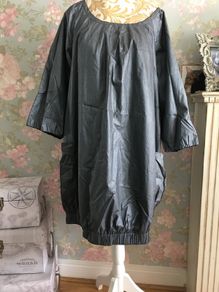 Tunic. Size M