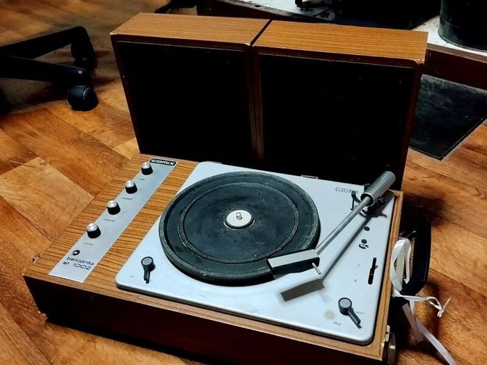 Soviet GDR Comix Belcanto record player