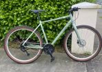 As new Cube Hyde city bicycle