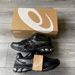Asics kayano 14  UK-9 , Black and silver