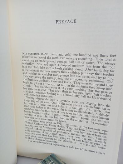 In Search of Adam: The Story of Man's Quest for the Truth about His Earliest Ancestors by Herbert Wendt. Translated from the German by James Cleugh (GT110)